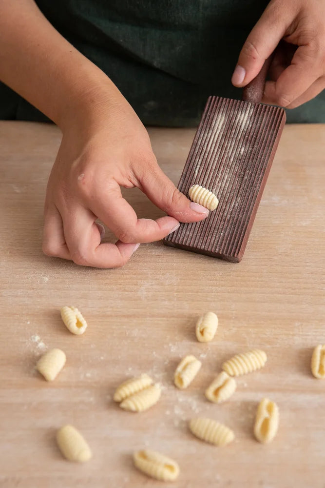 SNP hand made ridge pasta board